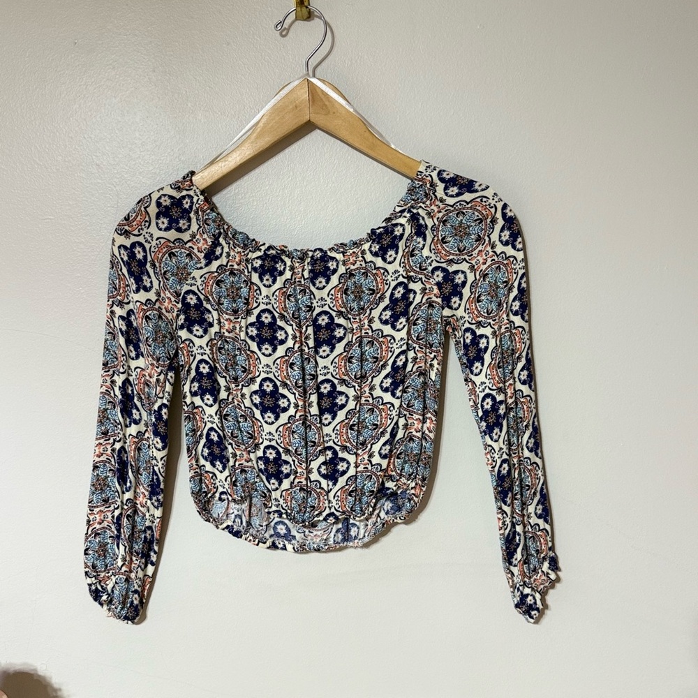 H&M Blue and White Fitted Crop Blouse